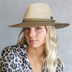 Lexi Flexibraid® Fedora - Ivory/Khaki